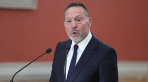 BoG Warns of Fake Online Videos Depicting Yannis Stournaras