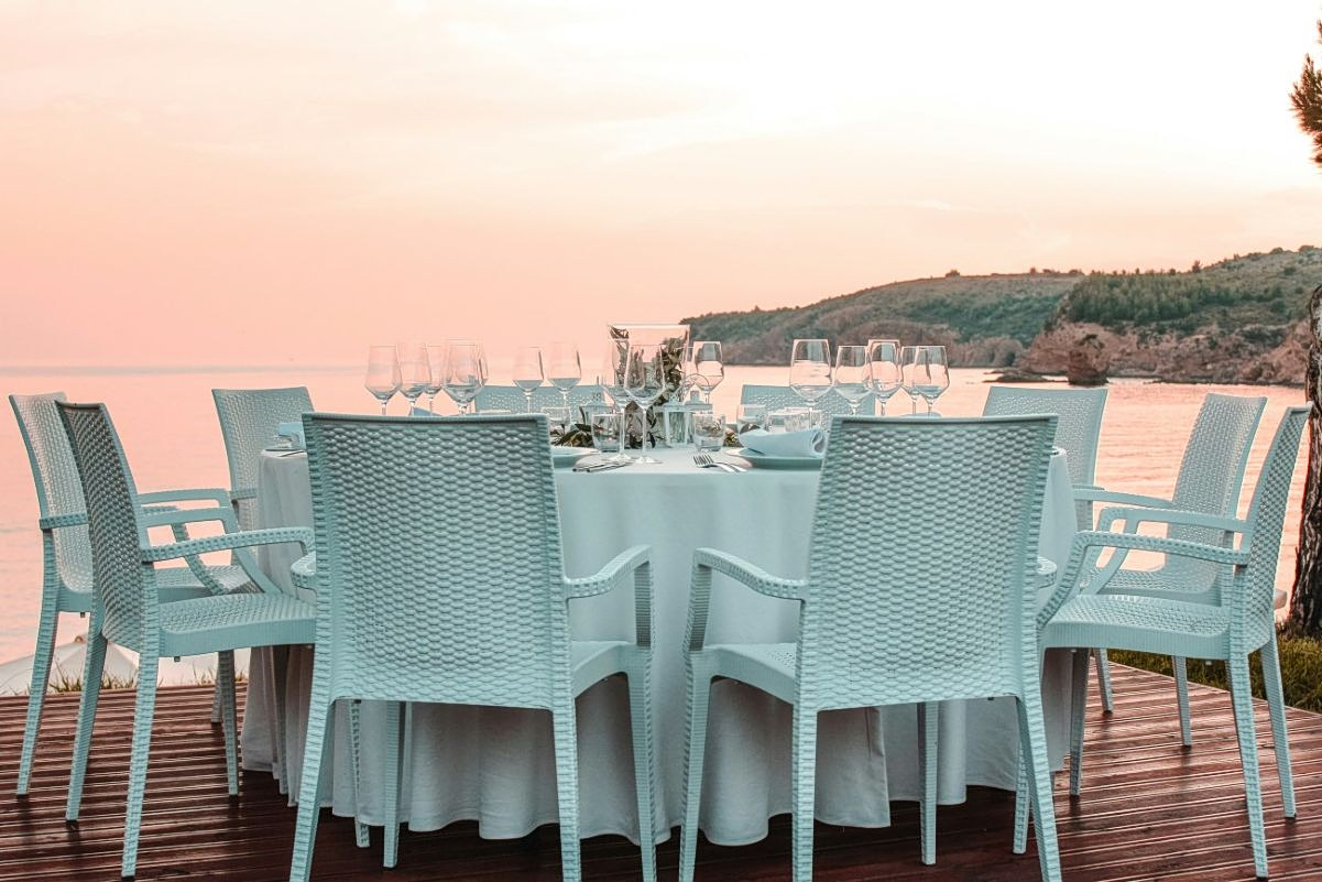 Greece Dock and Dine