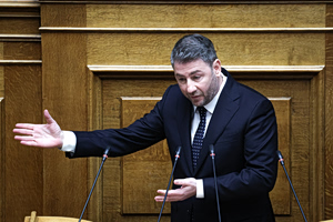 As the Predator Probe Expands, Kyriakos Mitsotakis Stays Silent