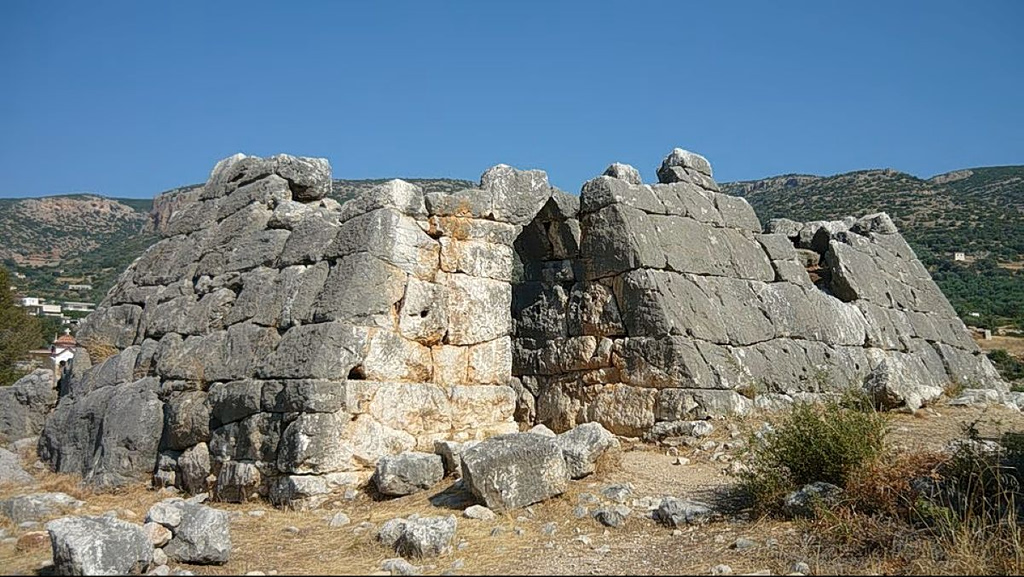 Greece’s Forgotten Pyramids: Ancient Marvels or Modern Misreadings?