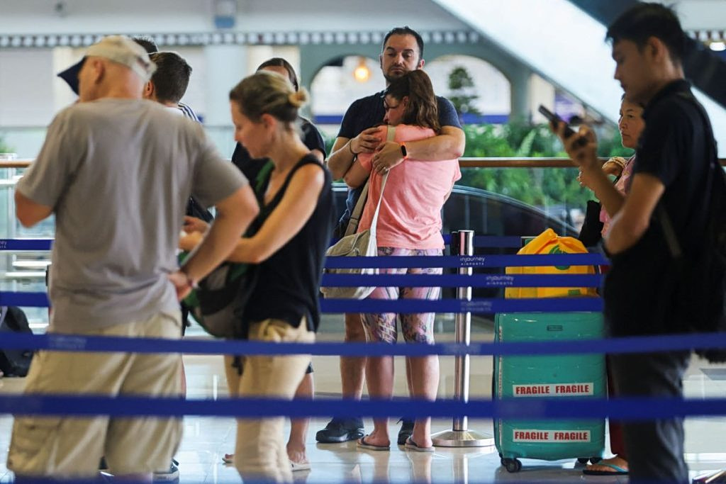 1,500 Greeks Stranded in UAE Amid Iran War