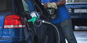 Fuel Prices Rise in Greece Amid Middle East Conflict
