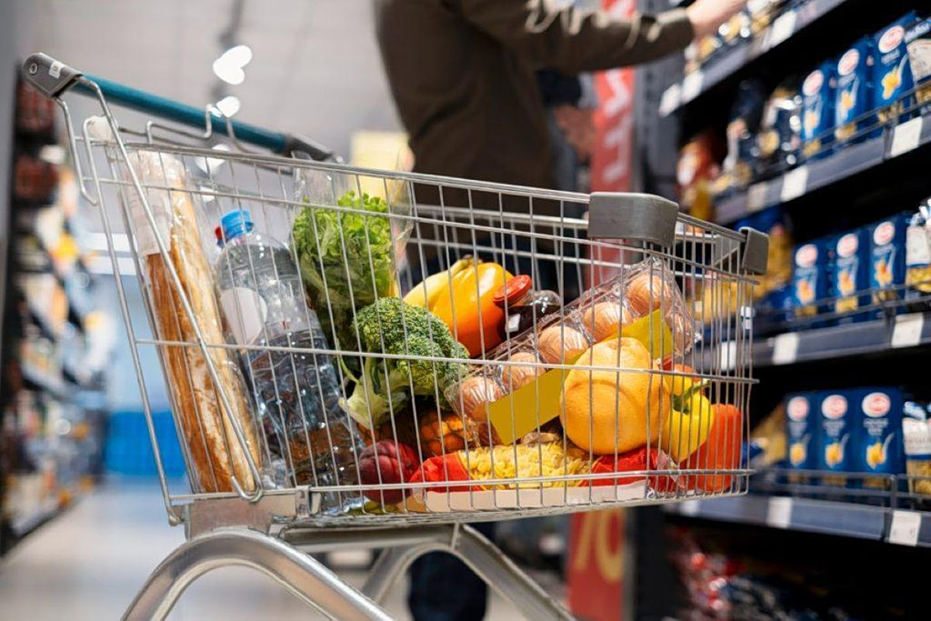 Greek Supermarket Inflation Remains Moderate in Feb.