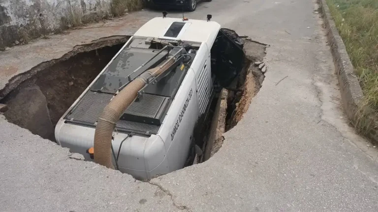 sinkhole ioannina