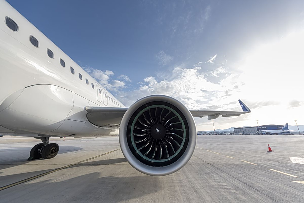 162 Greeks Repatriated from Middle East Amid Iran Conflict