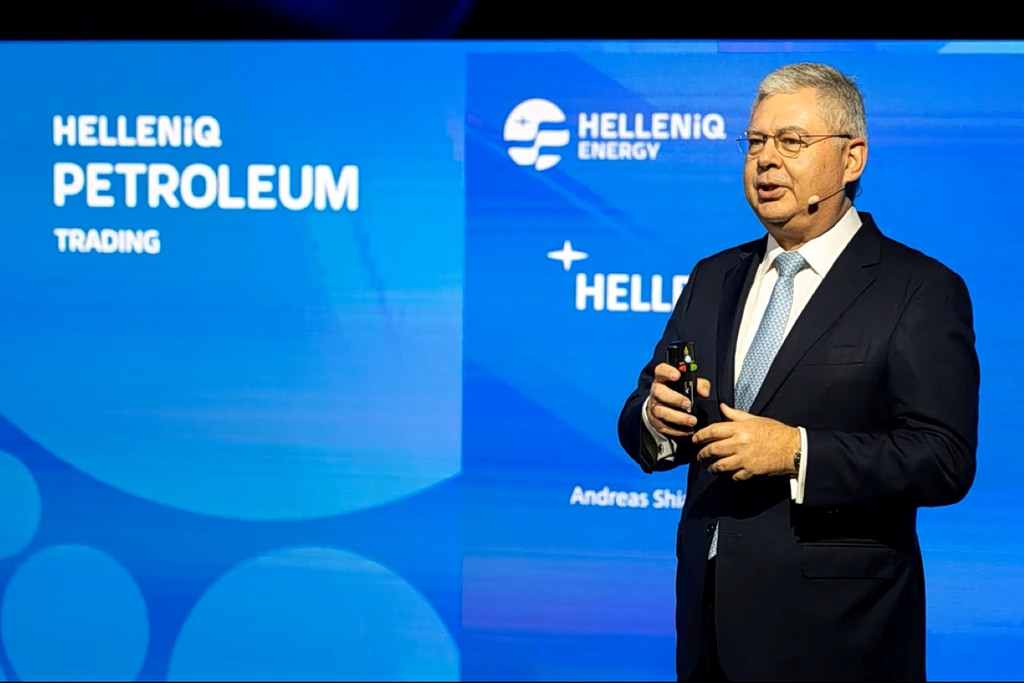 HELLENiQ ENERGY Opens Two New Solar Parks in Romania