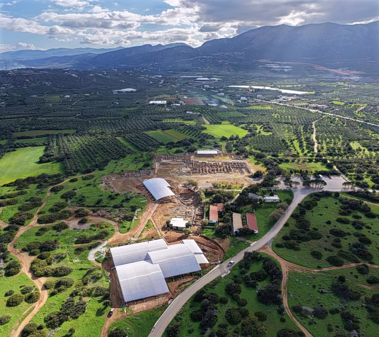 monuments greece climate