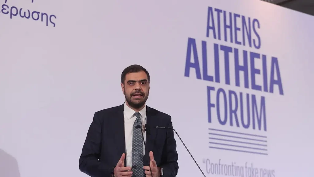 Gov’t Spox: Time Has Come to Start Discussion on Abolishing Internet Anonymity