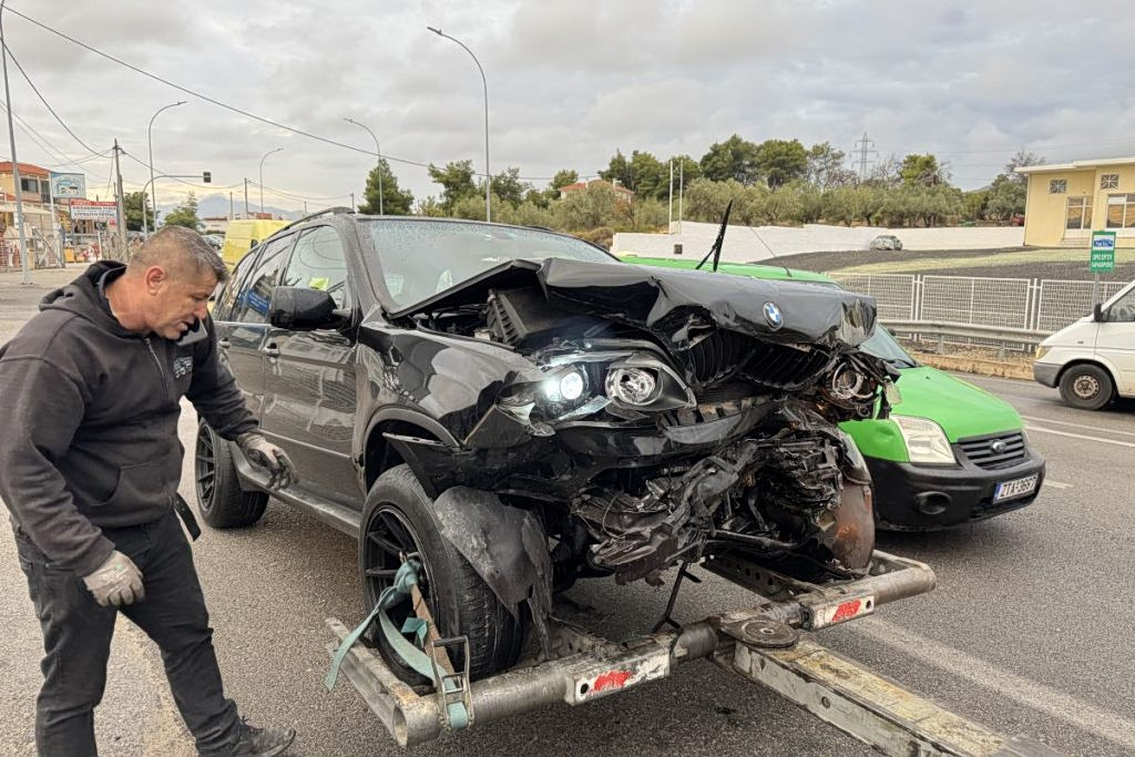 27-Year-Old Mother Dies in Car Crash