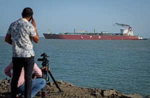 How Some Ships Are Sneaking Through the Strait of Hormuz