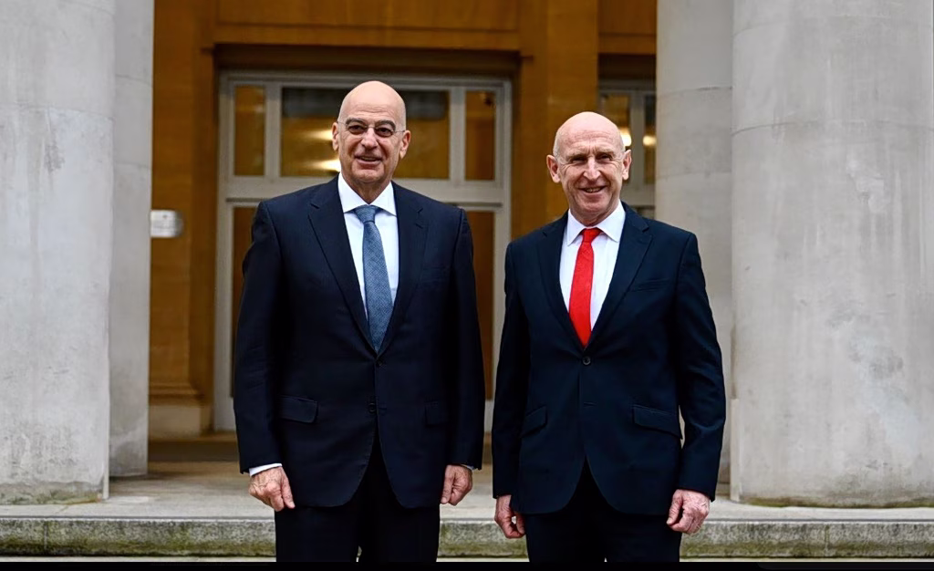 Dendias in London Discusses Key Defense and Security Issues