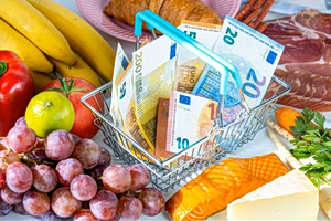 Greece’s February Inflation Revised Up to 3.1%