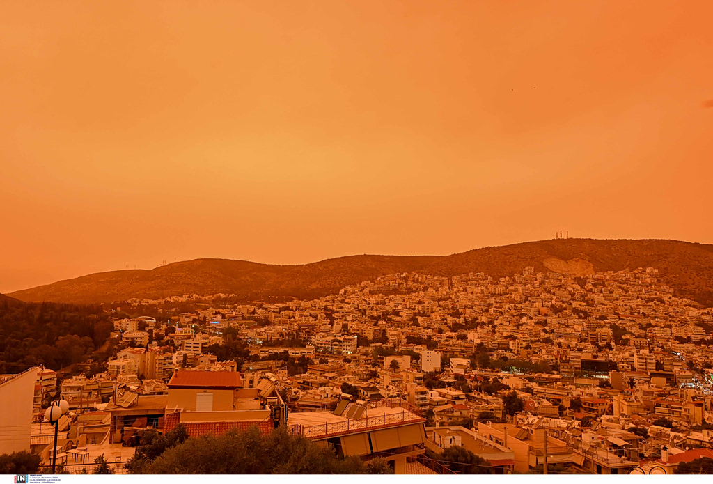 ‘Muddy Rain’ Phenomenon Sullies Much of Greece