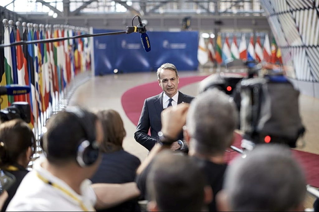 PM Mitsotakis Signals Readiness for Fuel Price Shock