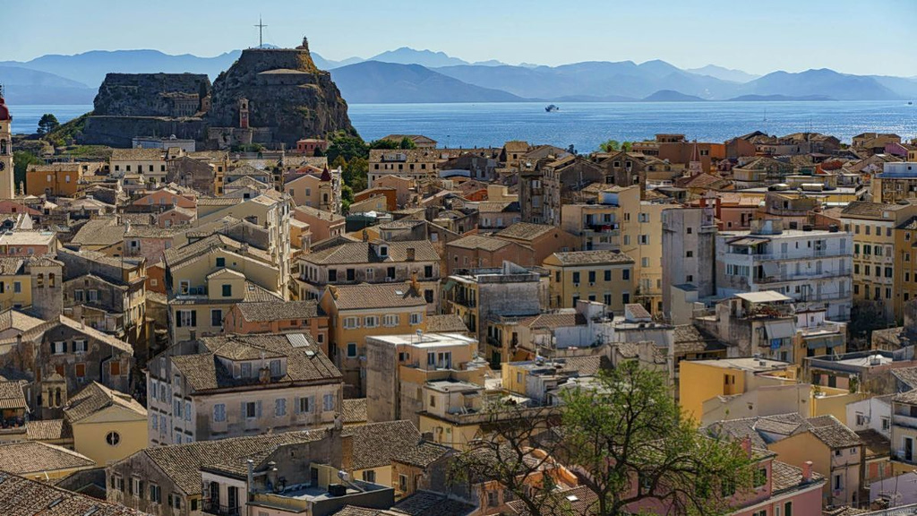 Six Picturesque Escapes for Greece’s March 25 Holiday