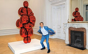 Jeff Koons in Athens: A Shimmering Dialogue with Humanity’s Origins