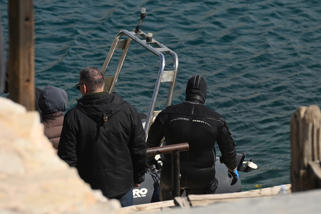 Recovery Operation Underway at Athens ‘Devil’s Well’ Dive Site