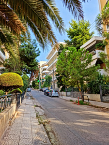 Mother & Daughter Dead in Sealed Apartment: The Eyewitness Accounts