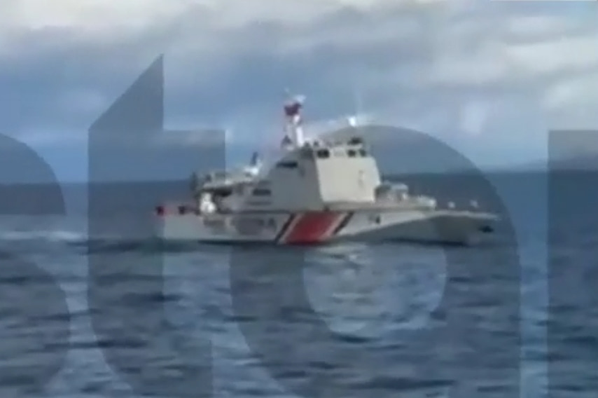 Turkish Patrol Boat Attempts to Drive Away Greek Vessel Near Farmakonisi (Vid)