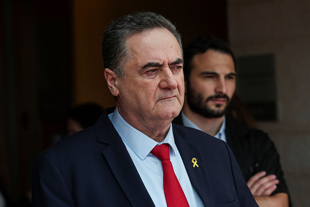 Israel Says it Will Destroy Homes Near Lebanon Border