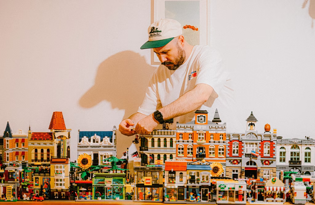 The Return of Board Games and LEGO: Greeks Are Economizing and Staying Home