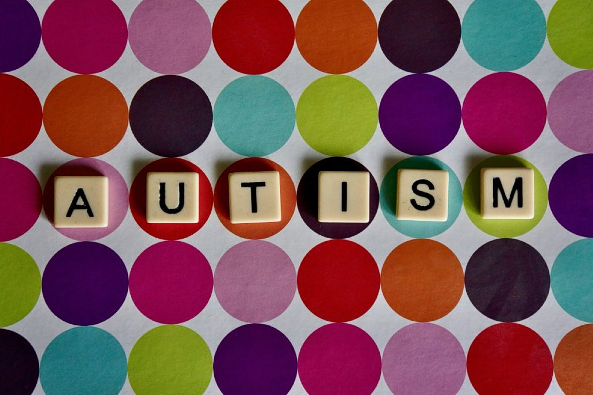Autism Awareness Day in Greece: Promises Without Classrooms