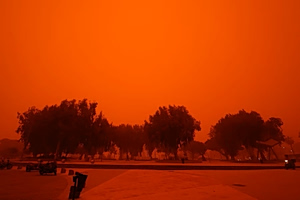 Freak Storm Turns Sky Over Crete Orange (Vid)
