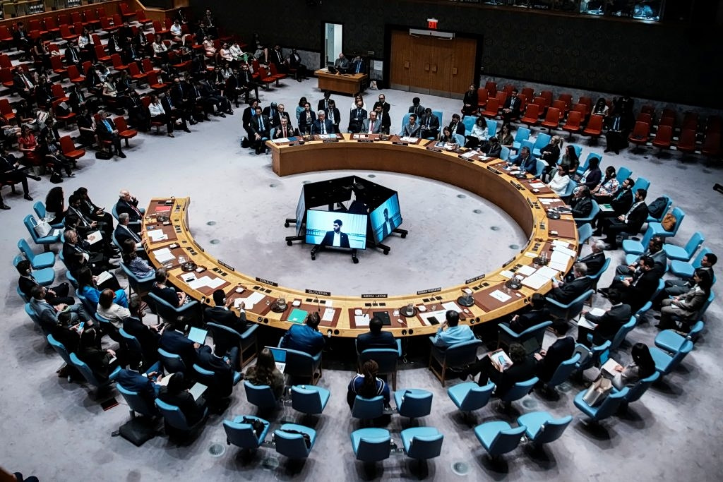 Greece Votes in Favor of Bahrain Plan for Strait of Hormuz Security at UNSC