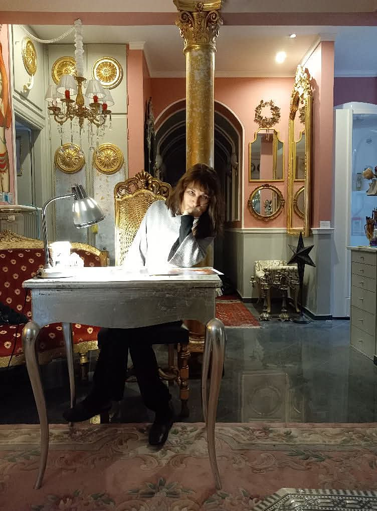 Shattering and Rebuilding: Elena Moshidi on Creativity, Love, and the Act of Creation