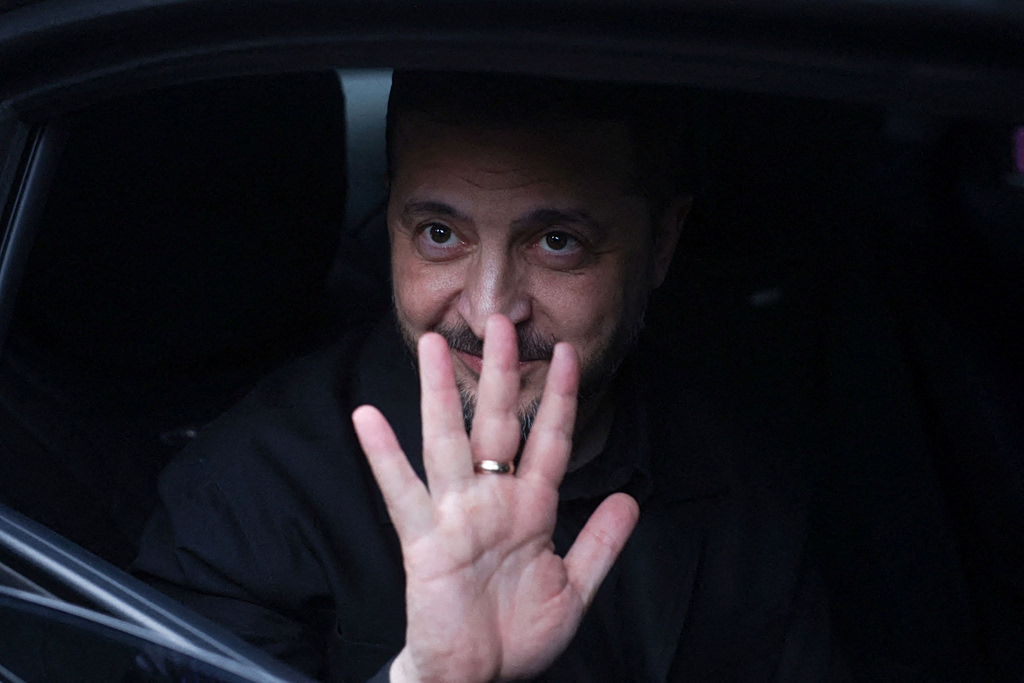 Ukraine and Russia Welcome Iran Ceasefire, Urge Peace Talks to Resume