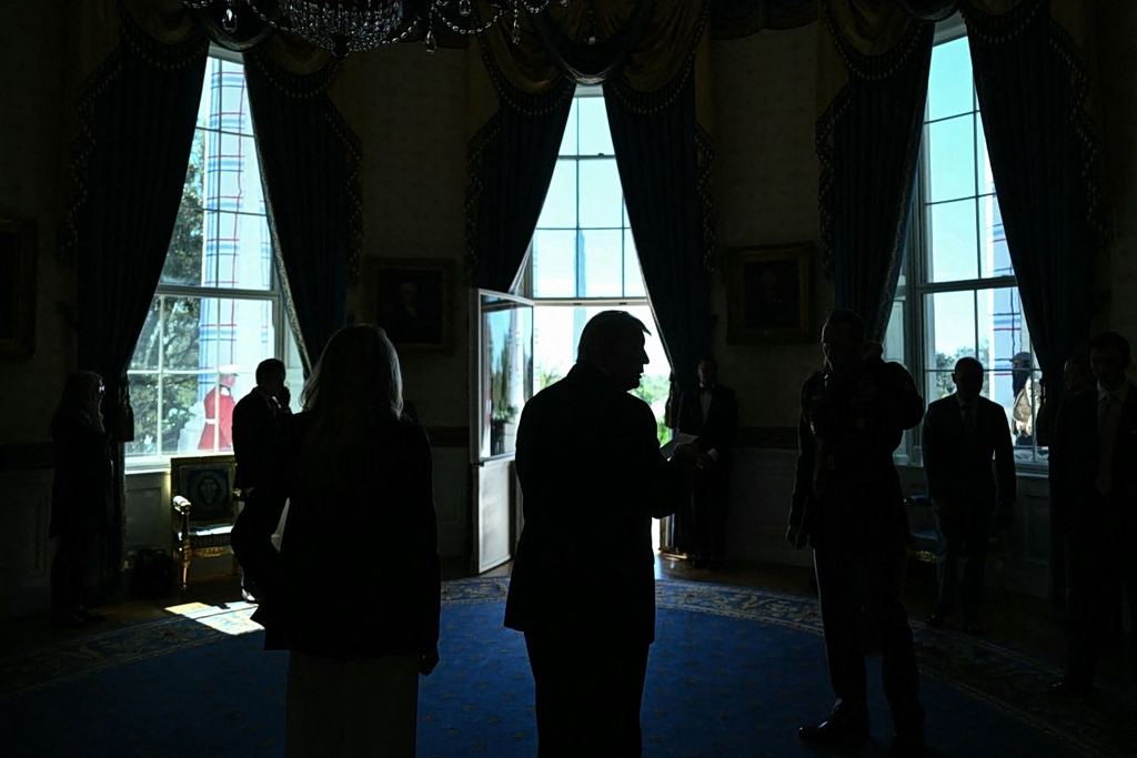 The Day Trump’s Iran Threat Gripped the World