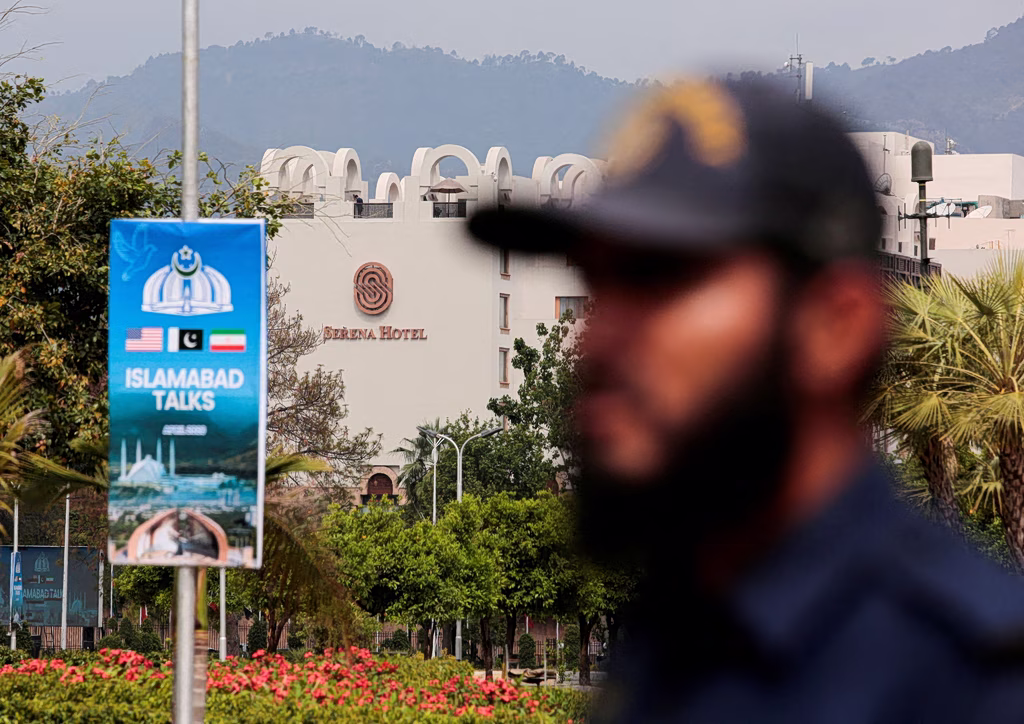 U.S.-Iran Talks in Pakistan, as Hormuz Crisis Looms