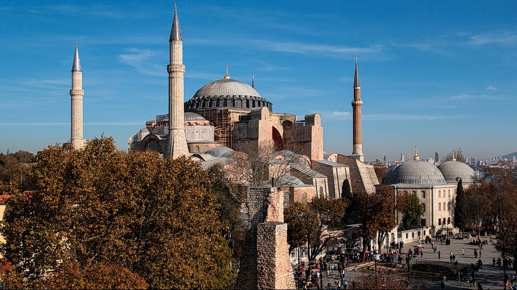 Two Arrested Inside Hagia Sophia for Unfurling Greek Flag (Vid)