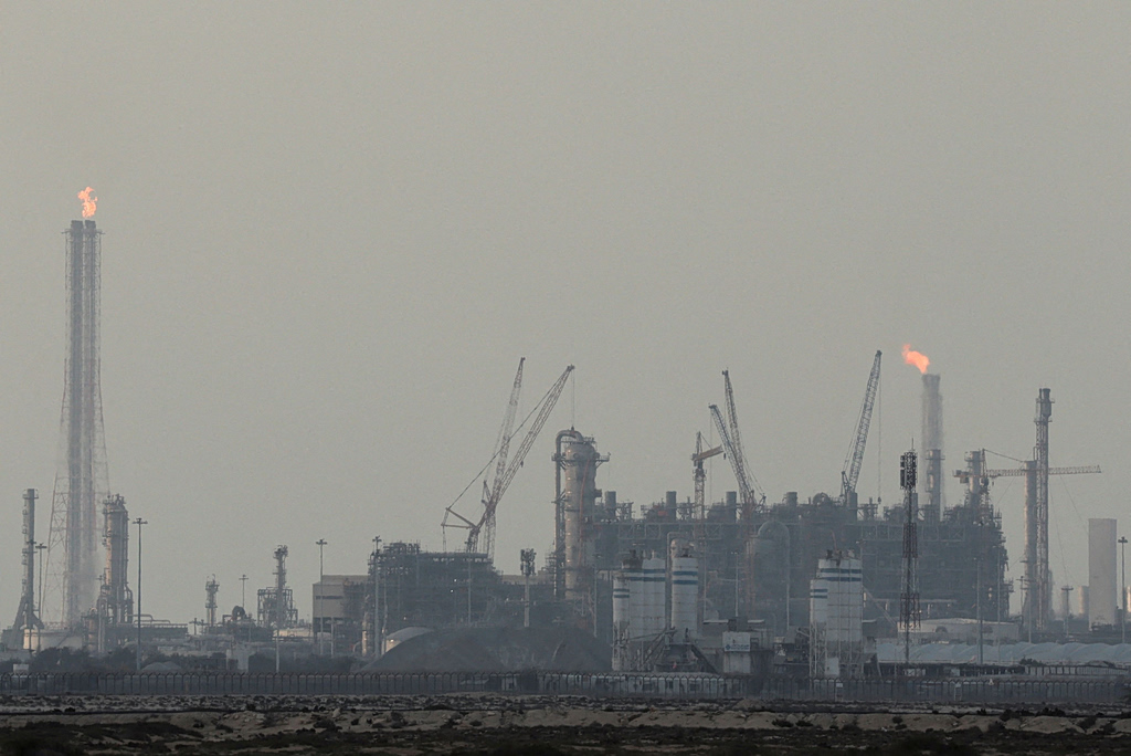 It’s in Greece’s Interest to Help Decarbonize Global Shipping