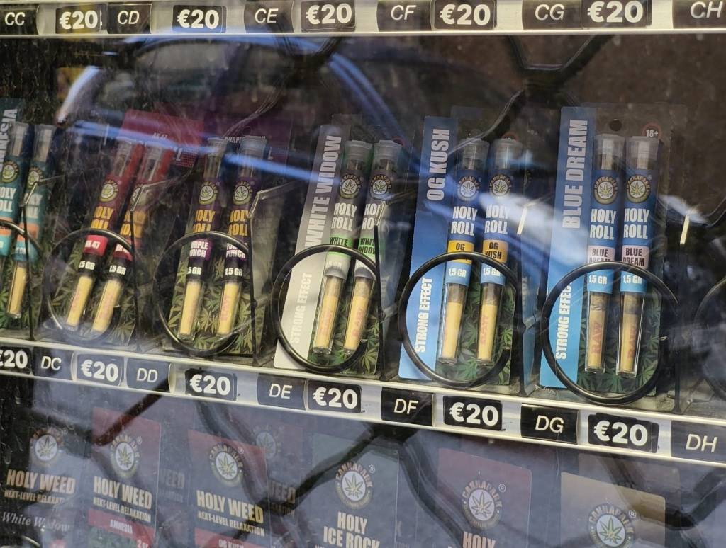 Attention Again Focuses on Cannabis Vending Machines After Arrest