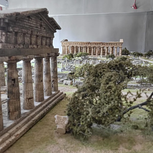 Greek Museums See Revenue Surge Despite Visitor Fluctuations