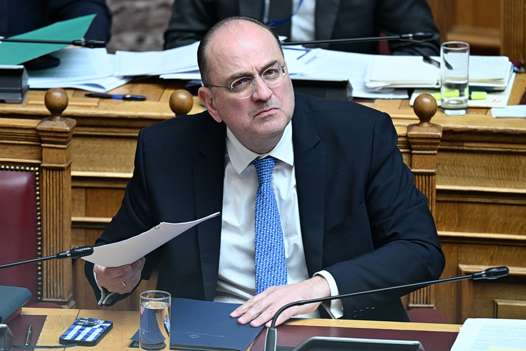 Fourth Resignation for Mitsotakis Government in a Month as Lazaridis Quits