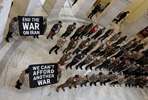 Pakistan Pushes US-Iran talks Amid Hormuz Tensions