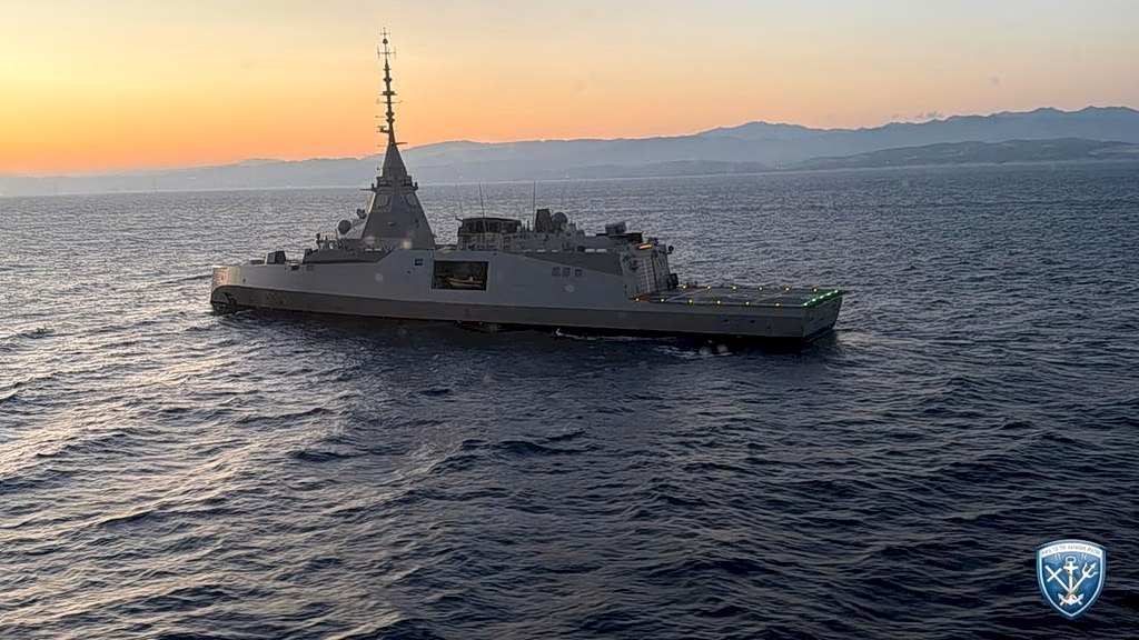 Hellenic Navy’s New Warship, Kimon, Arrives in Piraeus (Vid)