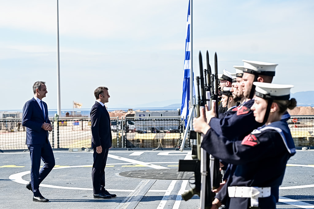 Macron and Mitsotakis Tour ‘Kimon’ Frigate in Piraeus