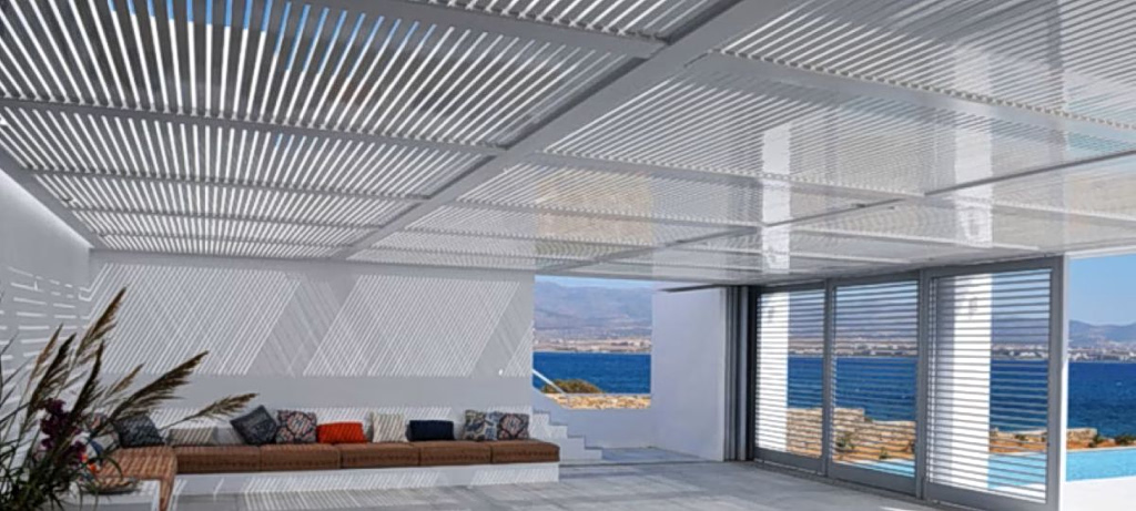 Foreign Buyers Fuel Surge in Greece’s Holiday Home Market