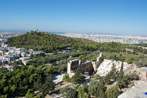 Man Attacks Two for Asking Him to Pick Up after His Dogs