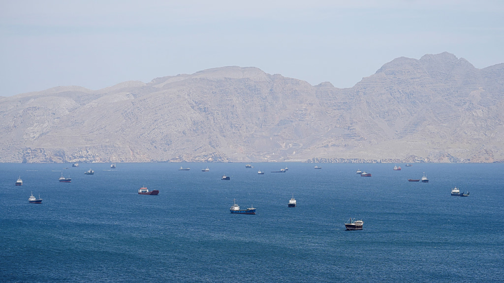 Hormuz Blockade: A Luxury Yacht, a Tanker and What’s Next