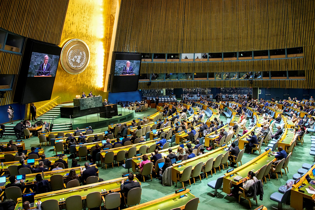 Trump Rejects Iran Plan as War Talks Stall