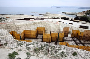 Landscape Protection Prompts Building Freeze on Milos Island