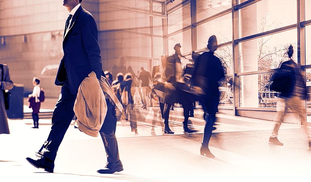 Prospect of 4-Day Work Week Sparks Political Tiff