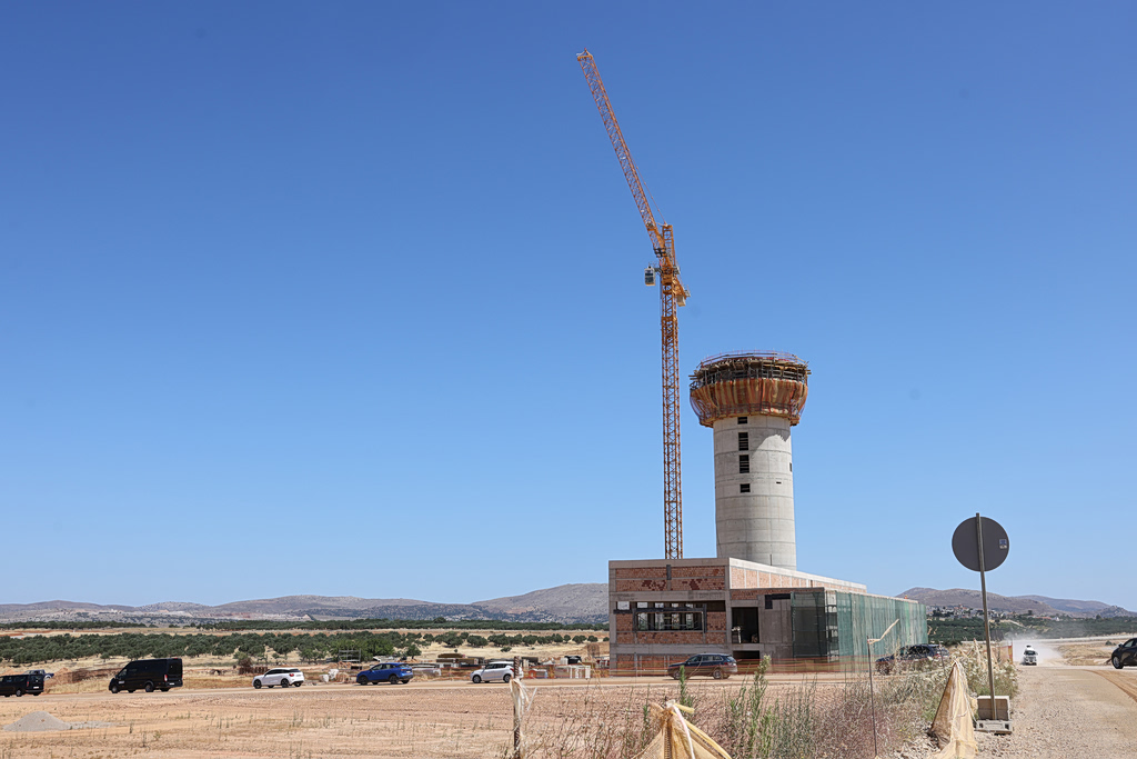 Kasteli airport