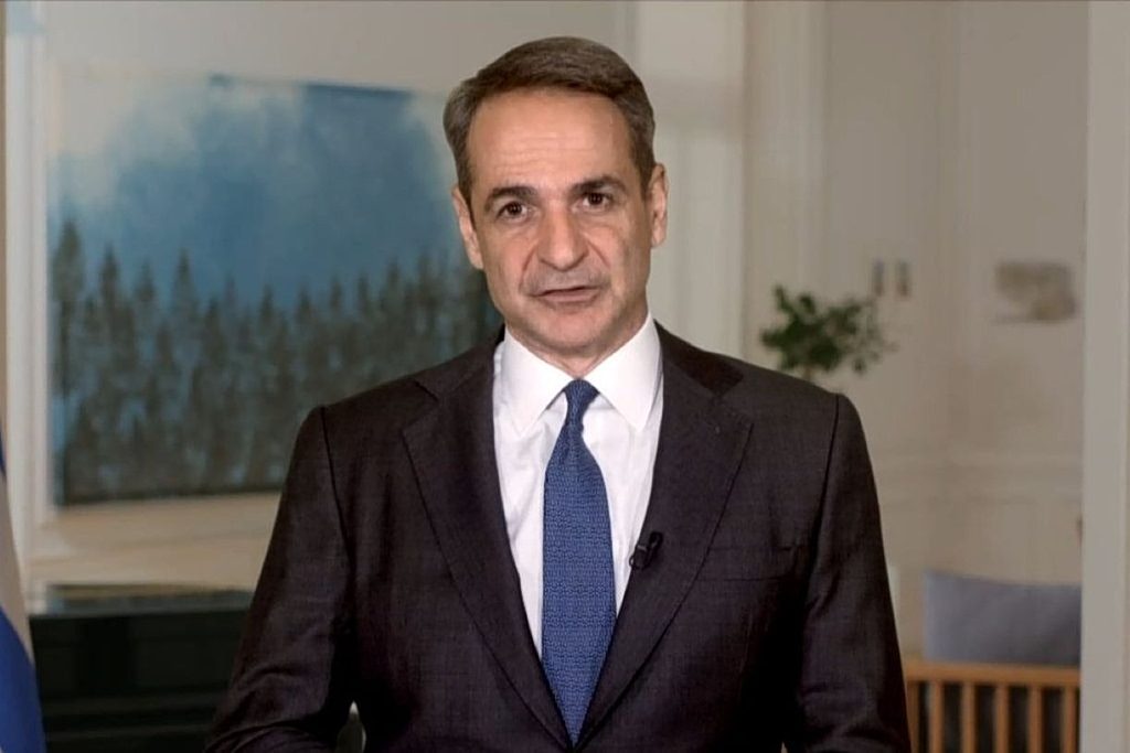 Greek PM Mitsotakis Announces Cap on Consumer Loan Repayments