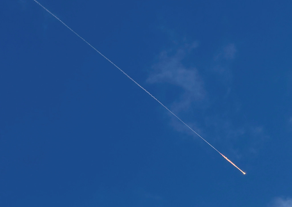 Iran Strikes UAE Oil Facility with Missiles and Drones