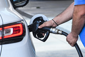 Extended Fuel Subsidies Likely as Oil Prices Surge